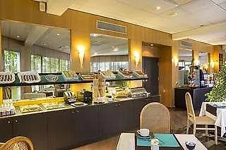 Oceania Hotel